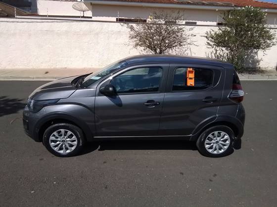 FIAT MOBI 1.0 EVO FLEX LIKE. MANUAL